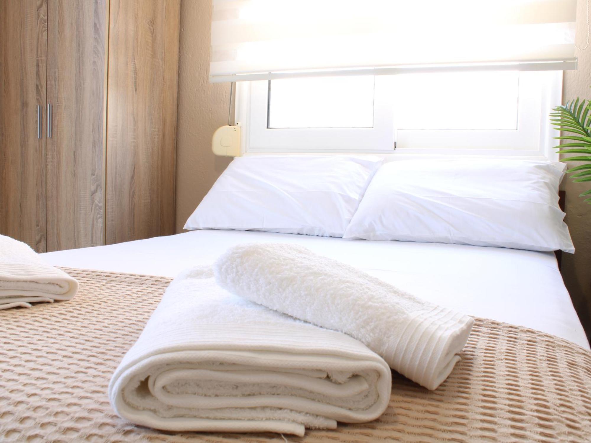 Sunshine Apartments By The Sea Skála Neón Epivatón المظهر الخارجي الصورة